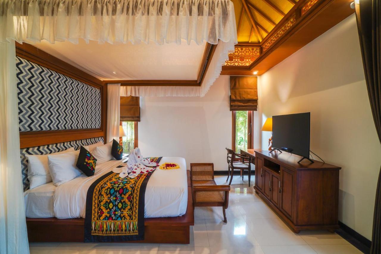 Giri Bhagawan Villas & Spa Nusa Dua  Extérieur photo