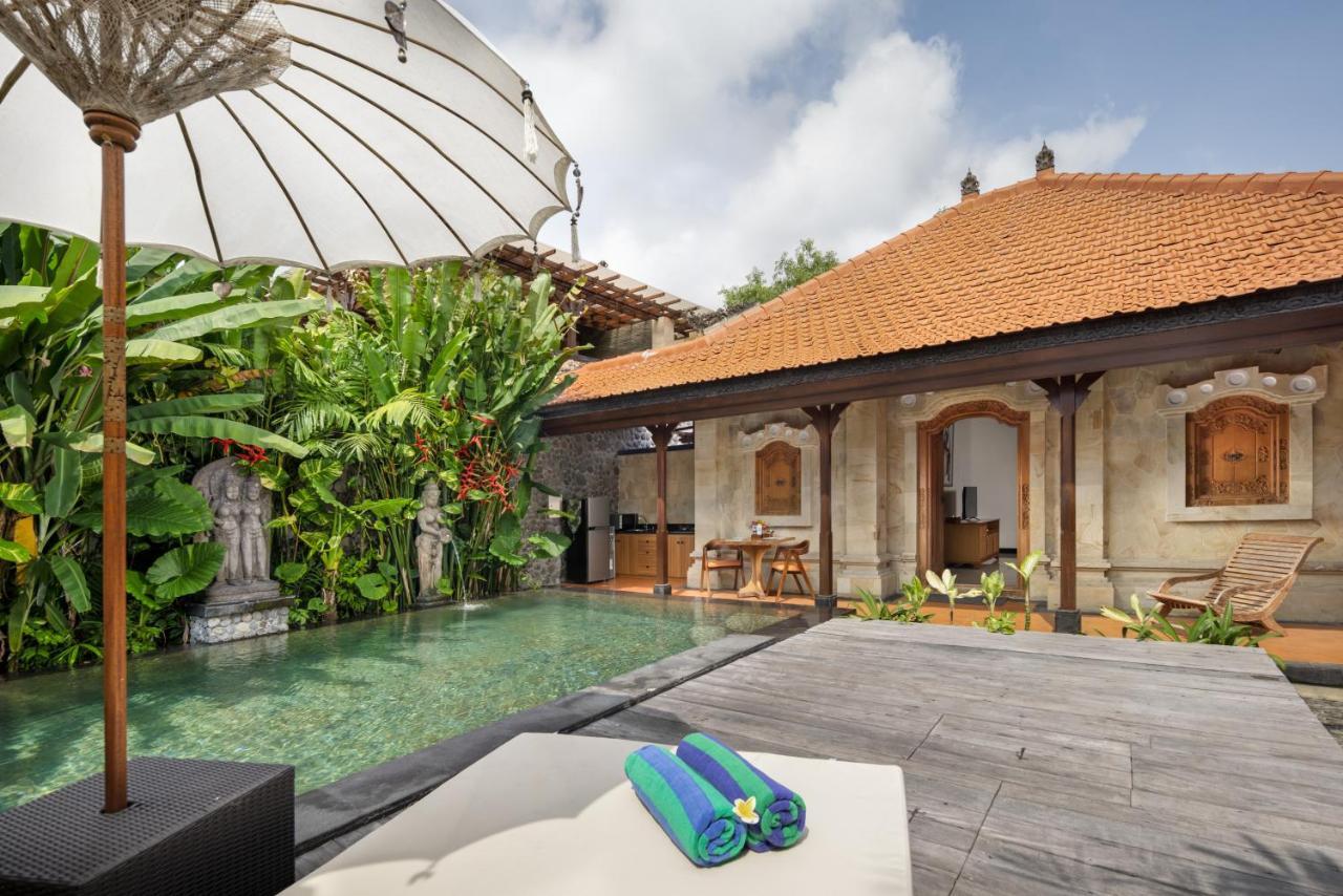 Giri Bhagawan Villas & Spa Nusa Dua  Extérieur photo